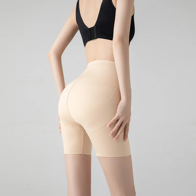 Рисунок 2 - Женские обтягивающие шорты Sharkskin