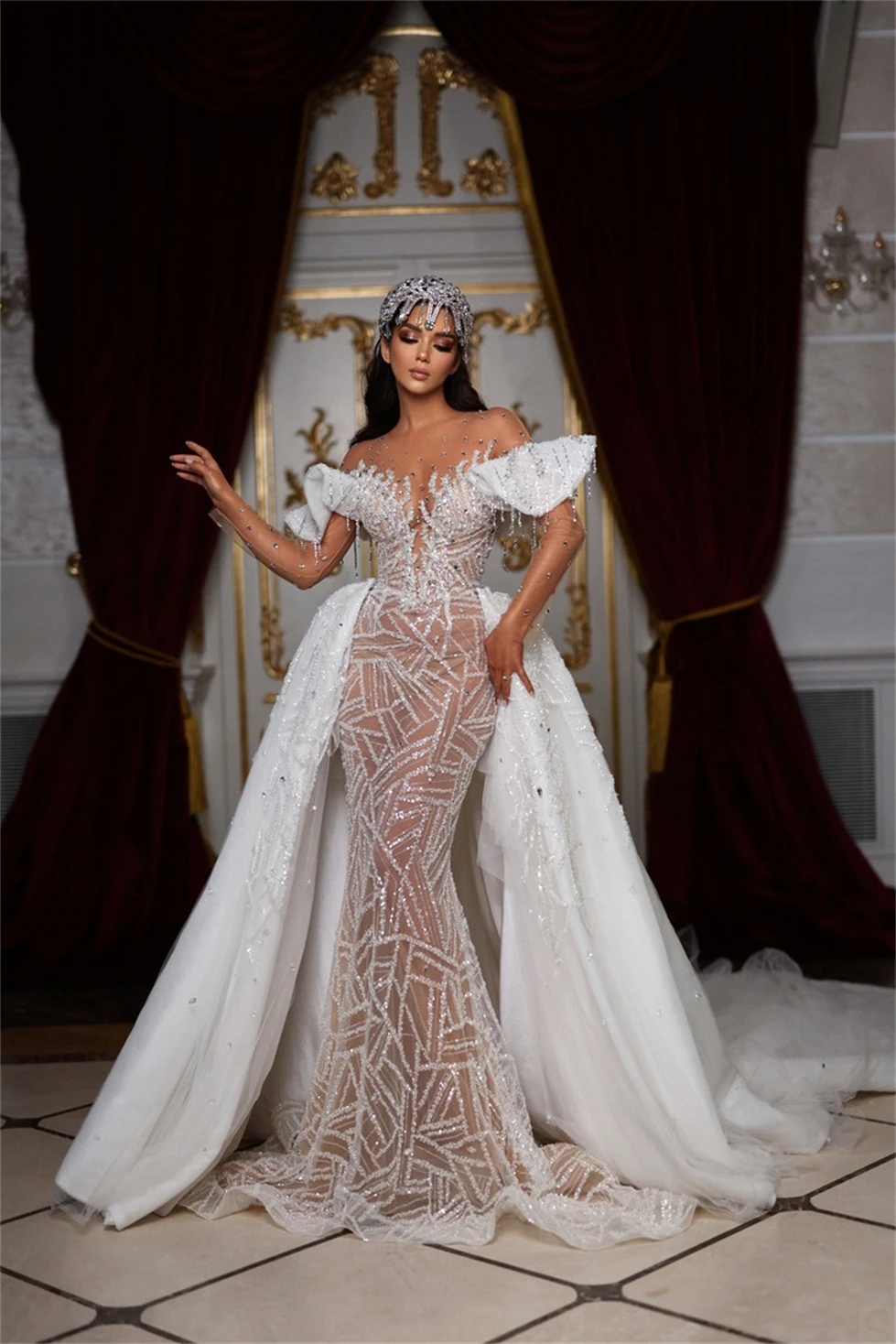 

Luxurious Crystals Bridal Gowns Illusion Tassels Lace Wedding Dress Custom Made with Detachable Train Vestido de novia