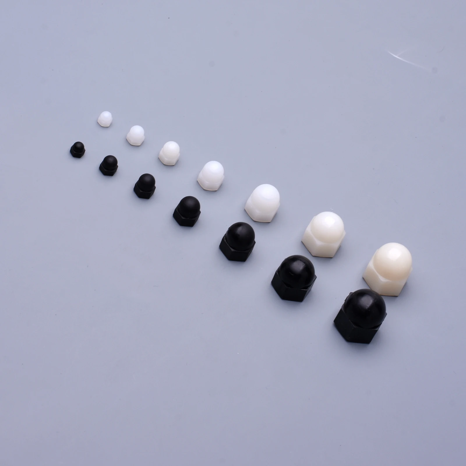 10pcs/50pcs M3 M4 M5 M6 M8 M10 M12 Black and white plastic hexagon nuts with nylon cover