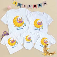 Eid Mubarak Moon Print Family Matching Shirts Eid Ramadan Dad Mom Kids Baby Outfit Islamic Muslim Infant Holiday Family T-shirt 1