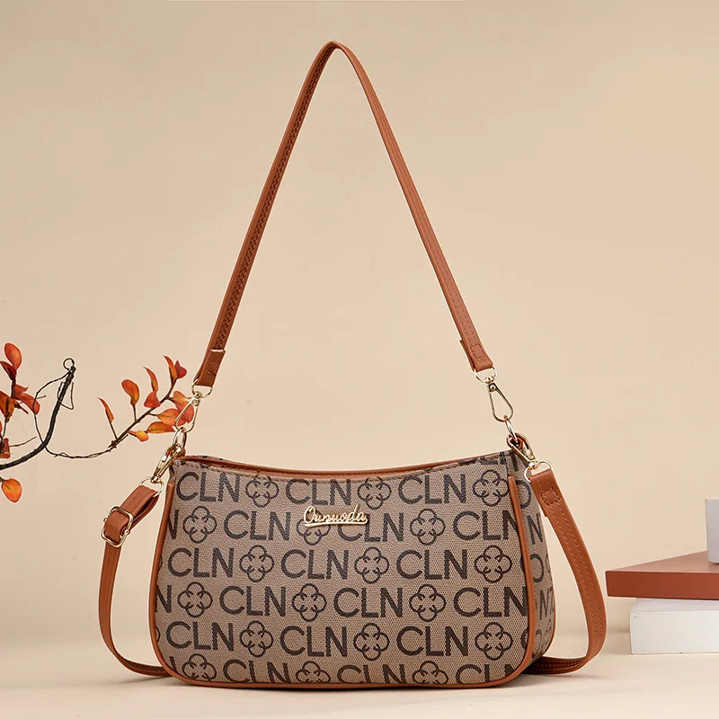 woman cln bags