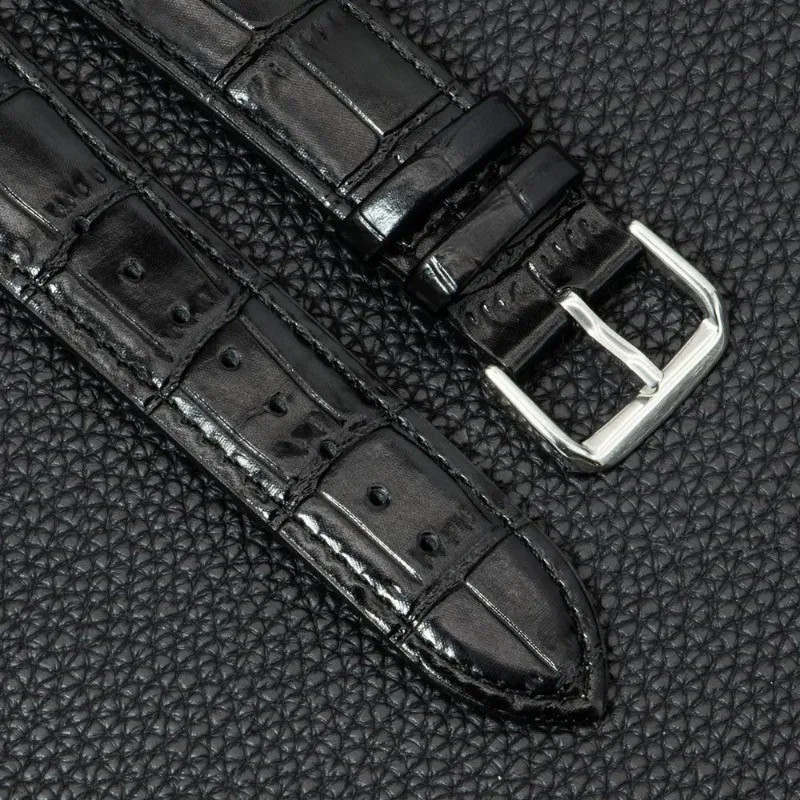 Premium Leather Strap Bracelet for Galaxy Watch 8 Ultra - No Gaps Design, 40mm/44mm Classic