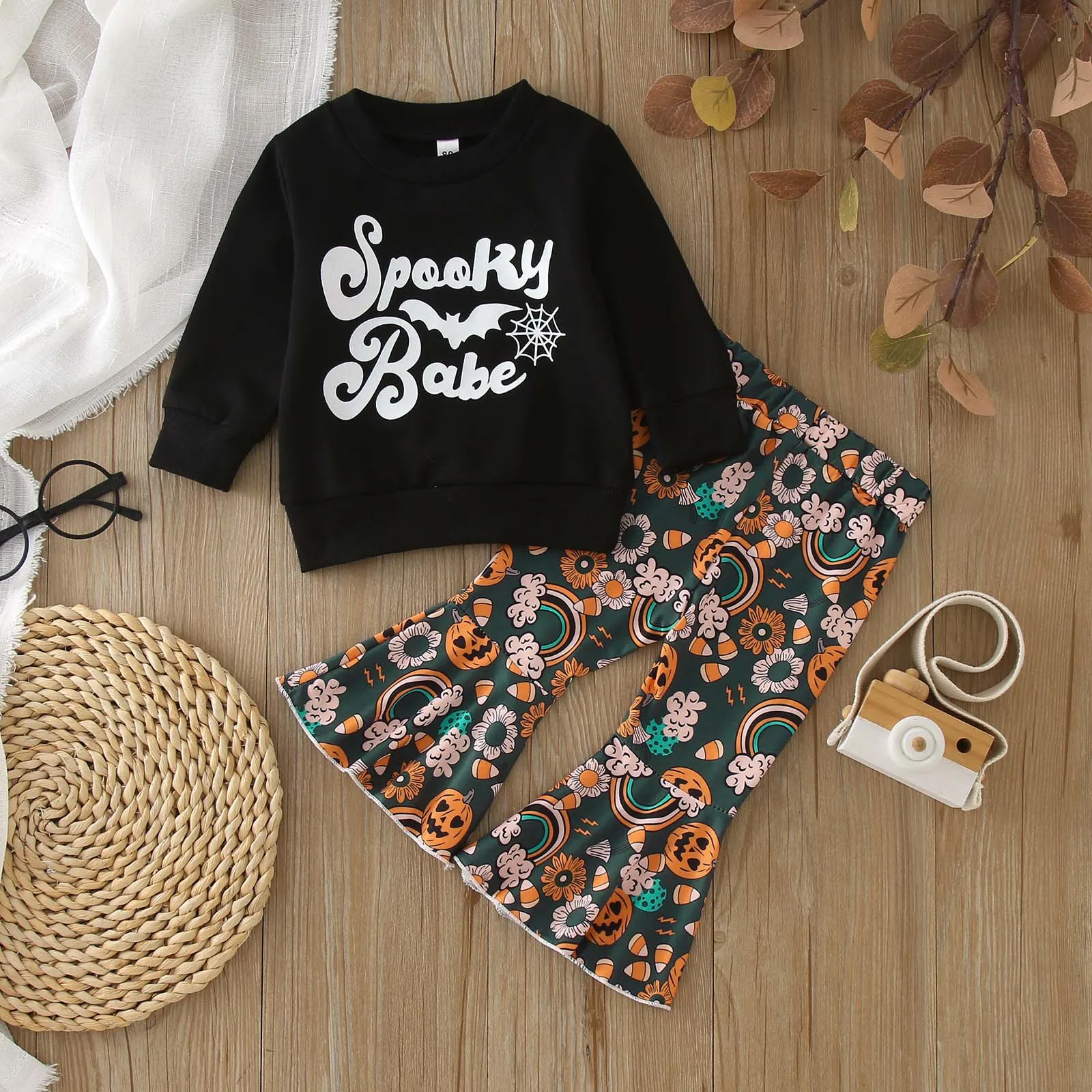 

Infant Baby Girls Halloween Clothes Set Letters Print Sweatshirt with Rainbow Pumpkin Flare Pants 2pcs Fashion Autumn Outfits