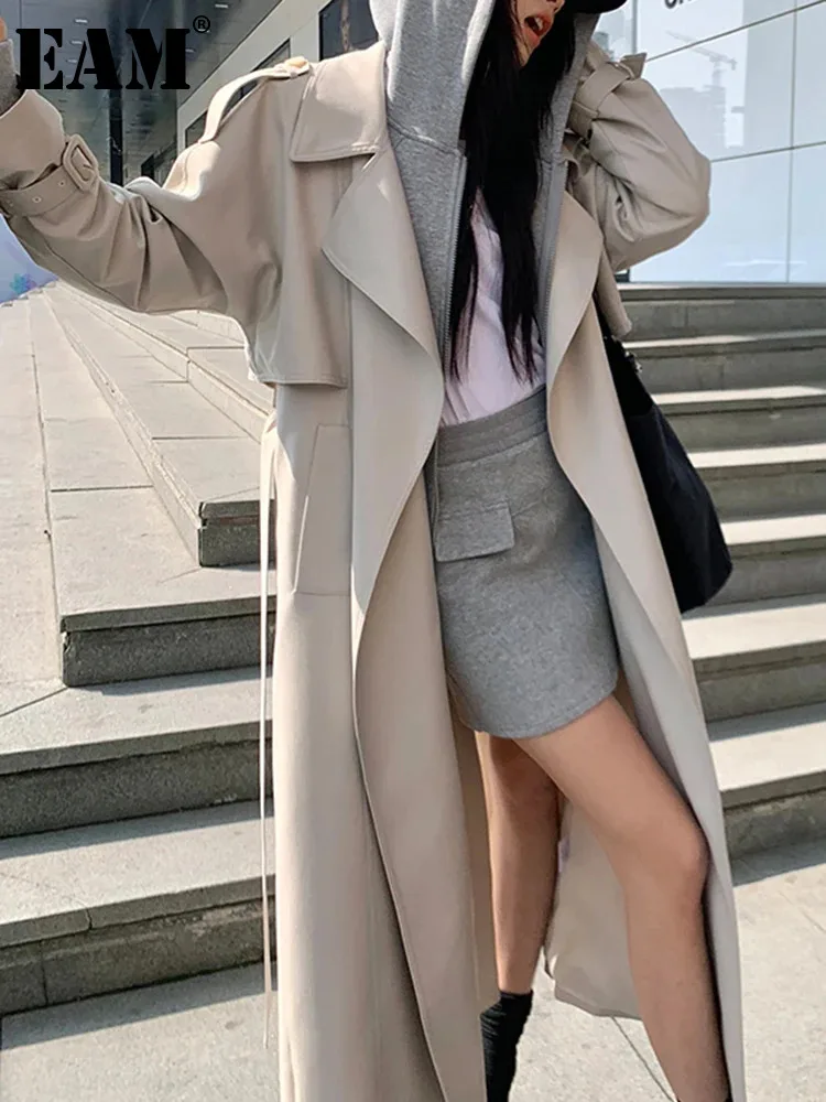 

[EAM] Women Khaki Belted Elegant Big Size Long Trench New Lapel Long Sleeve Windbreaker Fashion Tide Spring Autumn 2024 1DH6231