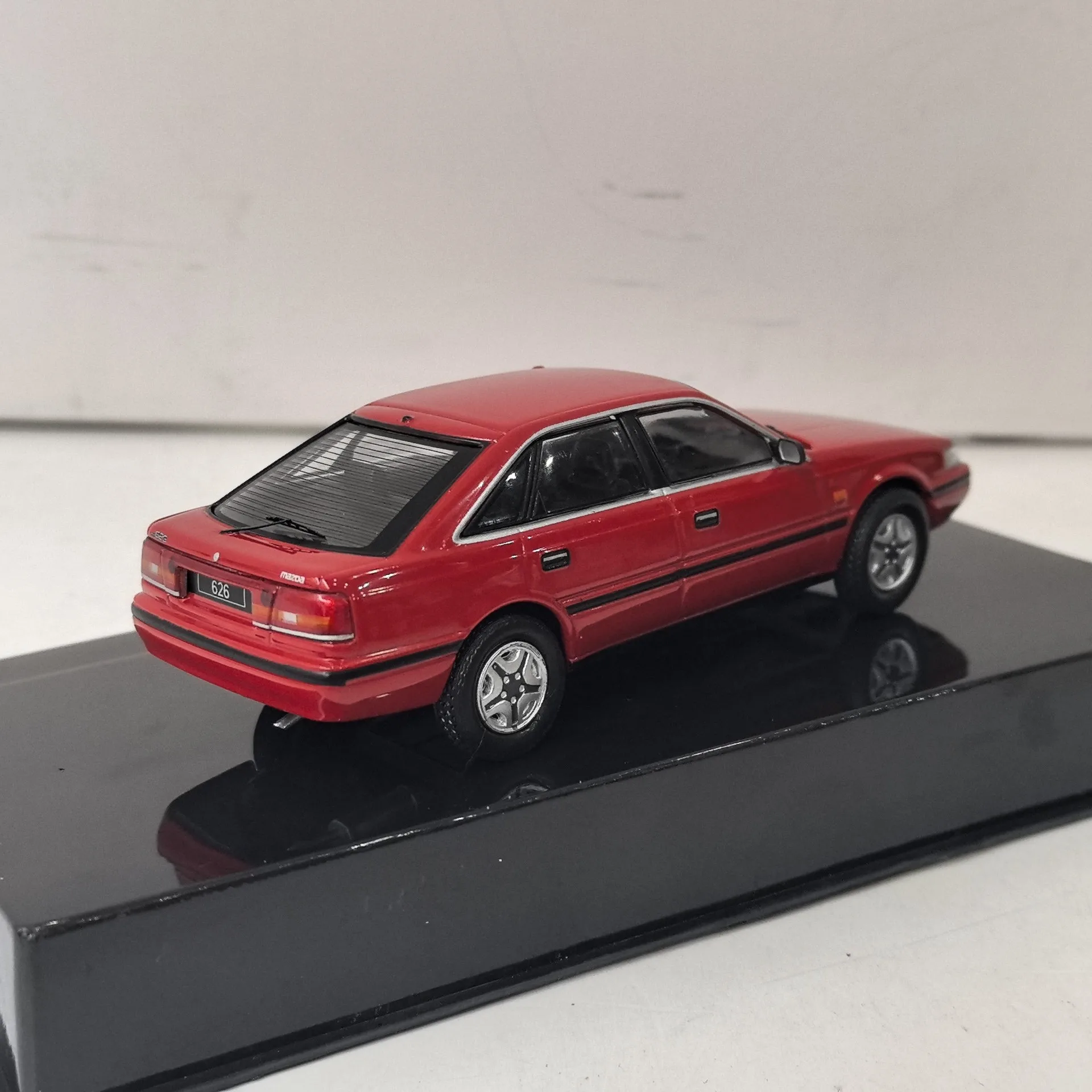 IXO 1:43 Scale Mazda 626 1987 Alloy Car Model Toy Diecast