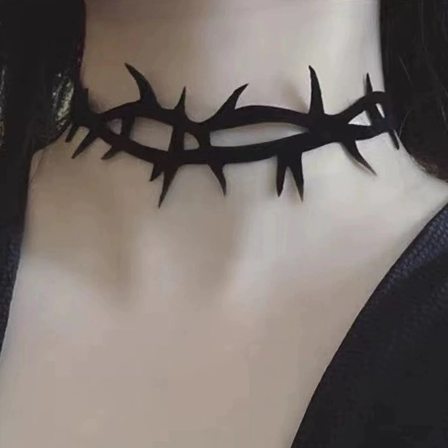 Gothic Black Lace Velvet Thorn Choker Necklace - Punk Fashion Jewelry for Women Halloween Party Accessory