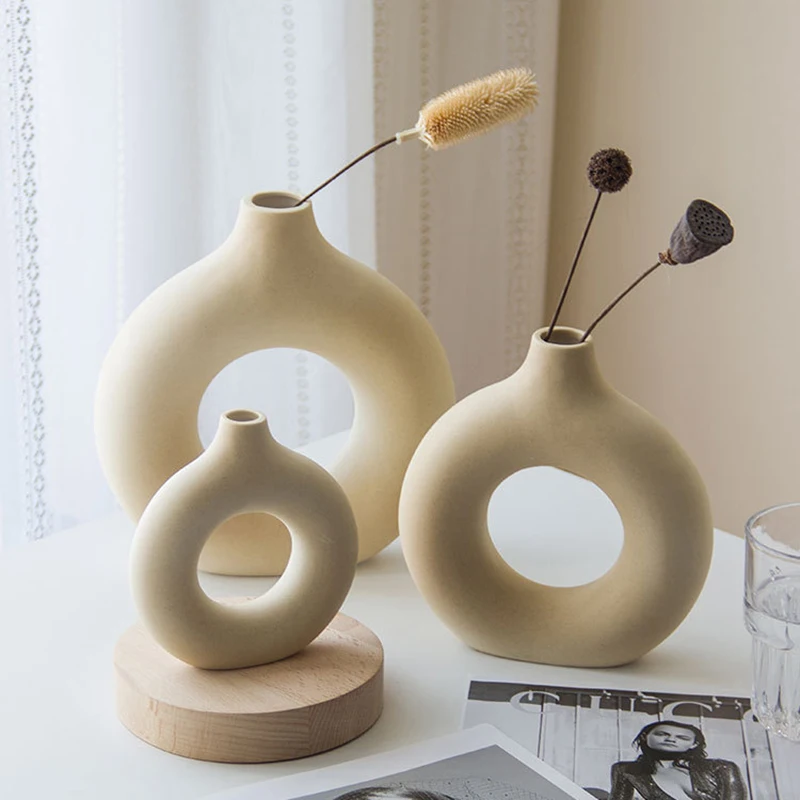 

Nordic Ceramic Vase Circular Hollow Donuts Flower Pot Home Living Room Decoration Accessories Interior Office Desktop Decor