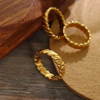 Anelli in acciaio inossidabile 316L per donna placcato oro 18 carati impermeabile senza sbiadimento anello semplice da donna regalo di gioielli per coppie