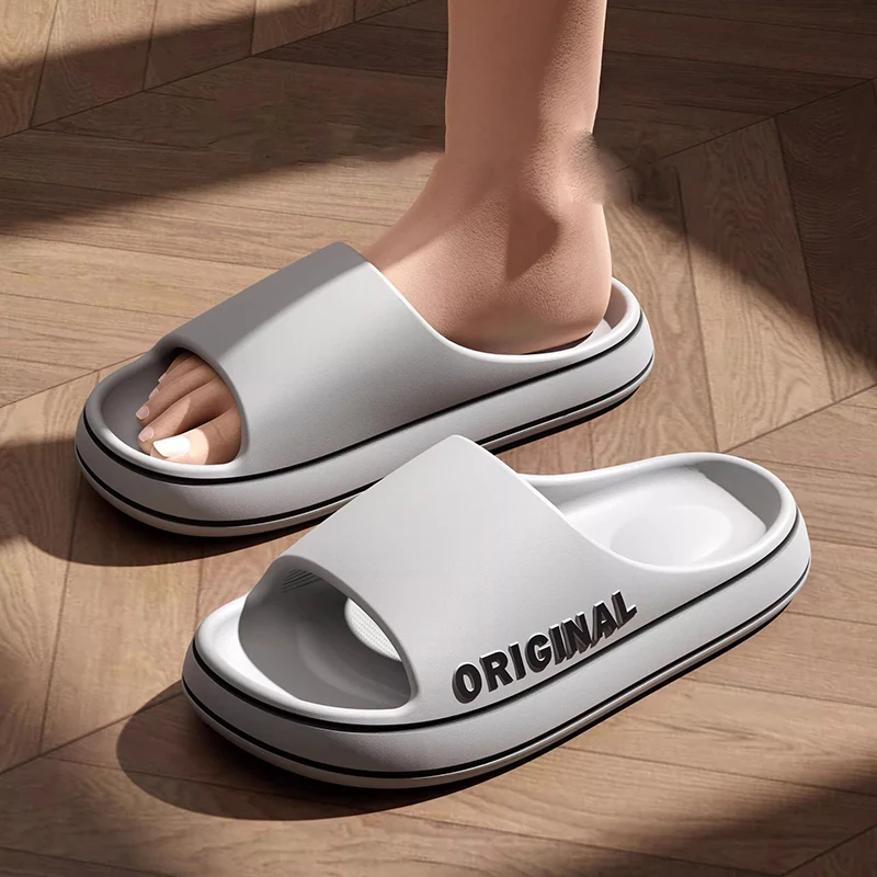 Men Trend New Summer Slippers EVA Soft Bottom Cloud Slides Light Beach Shoes Male Suitable Indoor and Outdoor