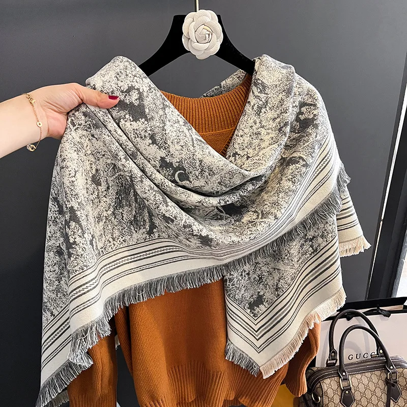 128*130cm Autumn Winter New Luxury Design Square Scarf Women Outdoor Keep Warm Thick Designer Soft Imitated Cashmere Scarf Lady