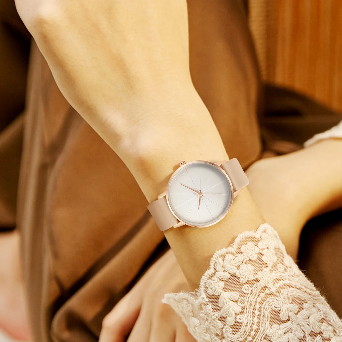 Luxury Fashion Watch Women Leather Watch Ladies Simple Quartz Bracelet Wrist Watch Women's Clock 3