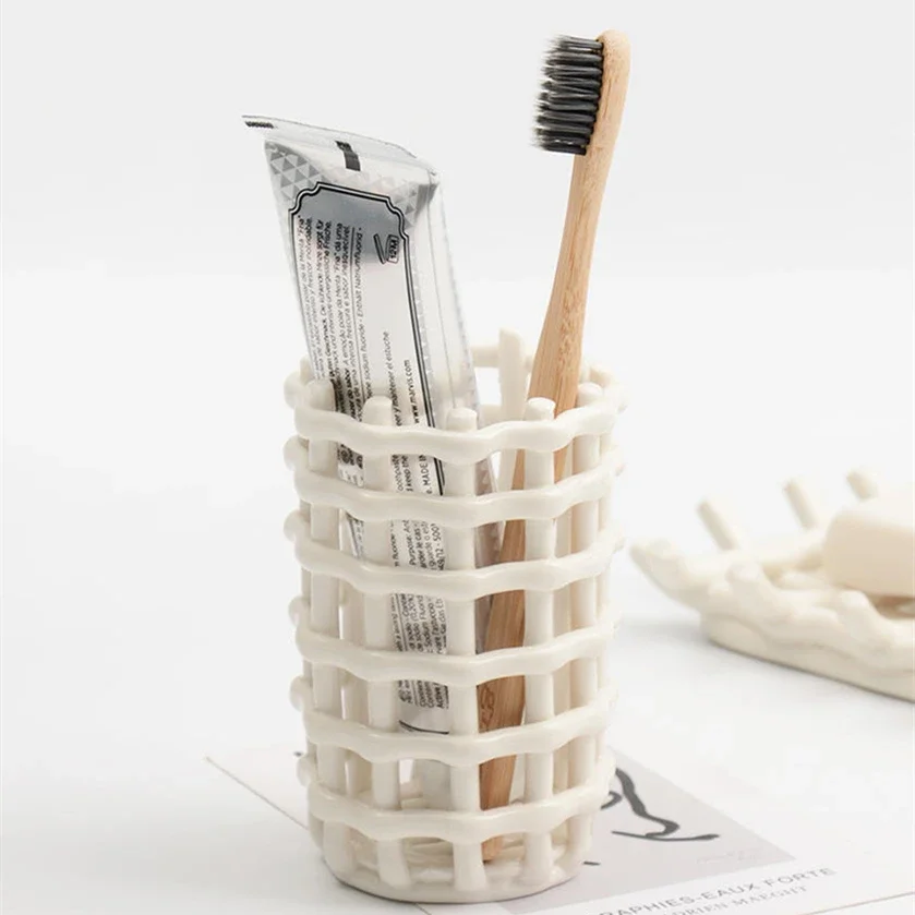 Creative Ceramic Toothbrush Holder ,Nordic Korean Style Toothbrush Toothpaste Storage Racks,Home Bathroom Accessories Decor 2