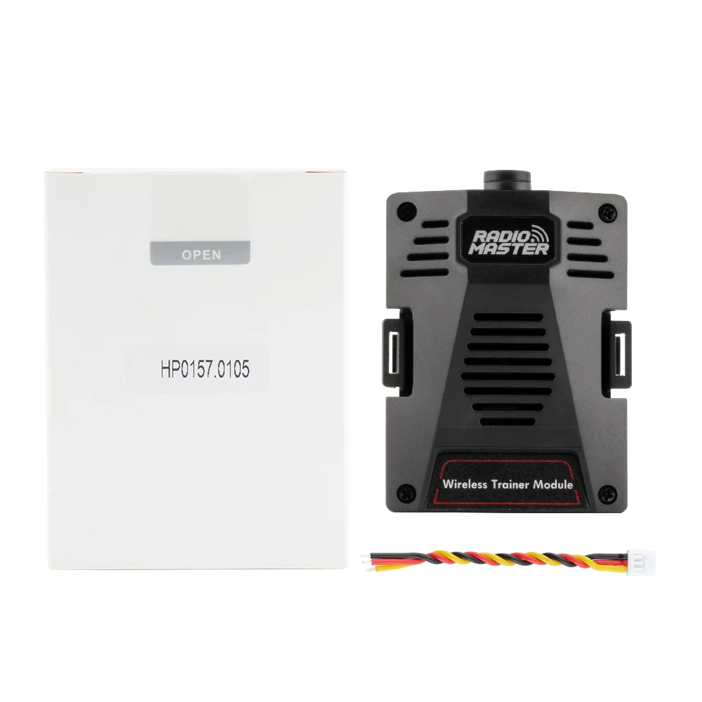 Module d'entraînement sans fil RadioMaster SBUS nano, compatible simulateur RC, sur fond noir
