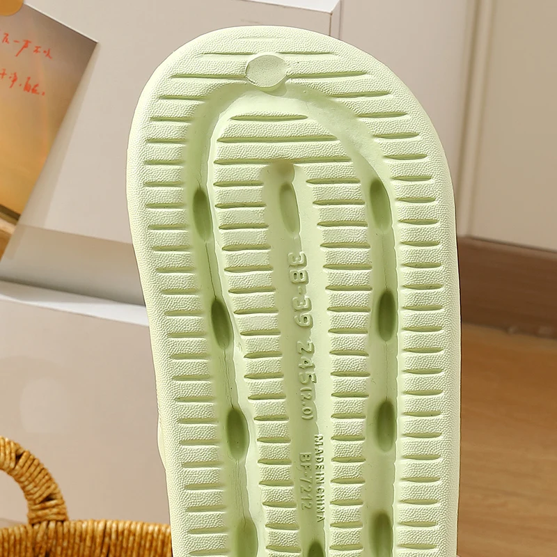 Summer Women Slippers Indoor Bath Thick Platform Non-slip Home Men Cartoon Bear Flip Flops Beach Sandals Ladies Shoes 5