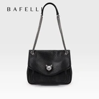 Sac fourre-tout tendance à chaînes BAFELLI pour femmes, sac à bandoulière et sac à main en cuir souple, nouveau sac à main chic et luxueux 2026 4