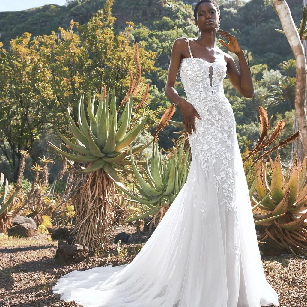 

Классическое Свадебное Платье трапециевидной формы из тюля на бретельках со съемными открытыми плечами без рукавов с кружевной аппликацией Свадебные платья