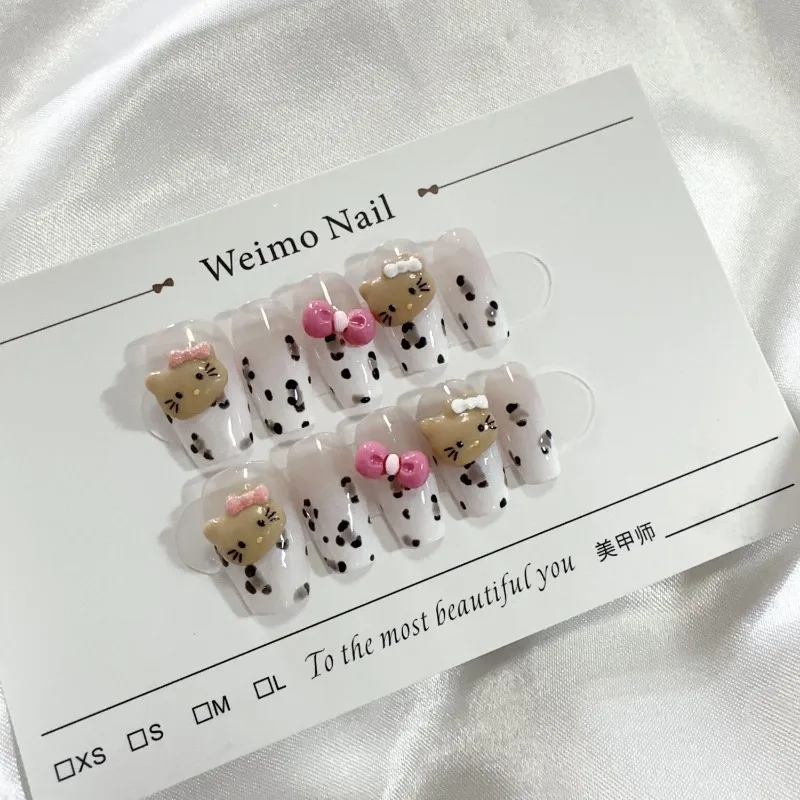 

Sanrio Cute Cartoon Black Skin Hello Kitty Handwork Press-on Nails Lovely and Sweet Nail Patch Cute Things for Girls