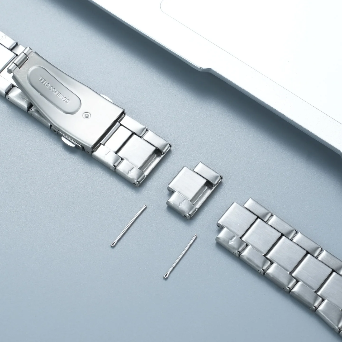 Premium Stainless Steel Modified Watch Strap, 18mm - Elegant Metal Bracelet Design