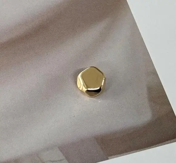 10개/세트 크기:10mm 불규칙한 절단면 합금 금속 단추 패션 단추 여성 셔츠 가디건 의류 재봉용(제품번호: SSA-3843)