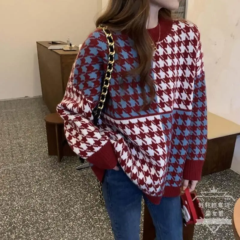 

Sweater checkerboard knit bottom with loose and lazy style jacket, autumn and winter top for women