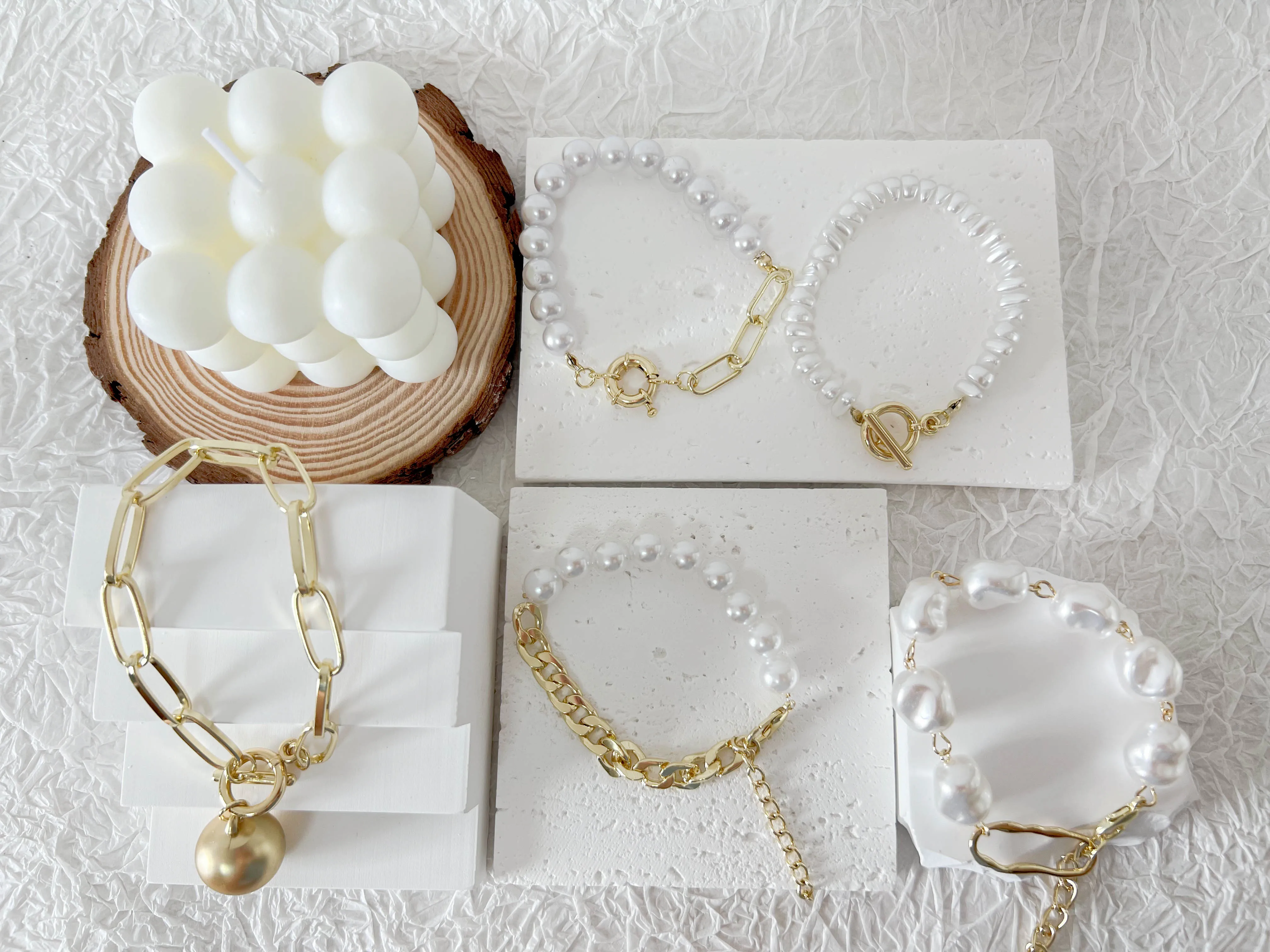 

Luxury Designer Jewelry Popular Bracelet Women Bohemian Niche Baroque Pearl For Girl Fashion Wedding Party Gift Pendant 2023