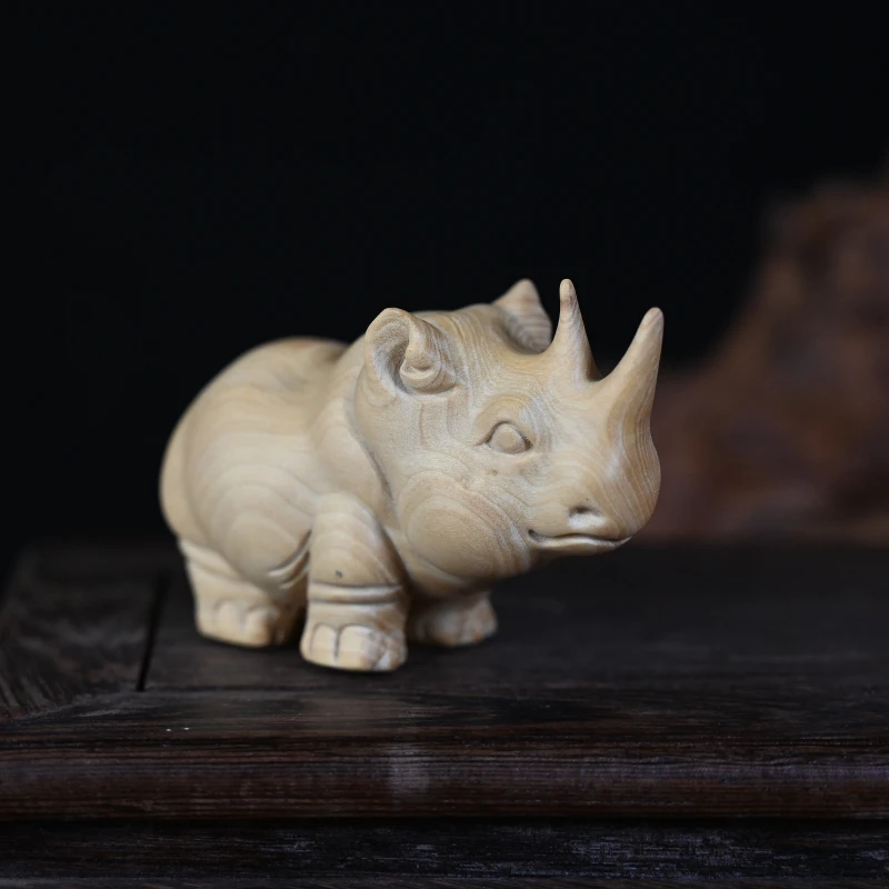 

Small leaf boxwood rhinoceros hand piece play wood carving office tea pet decoration piece wood crafts decoration sculpture