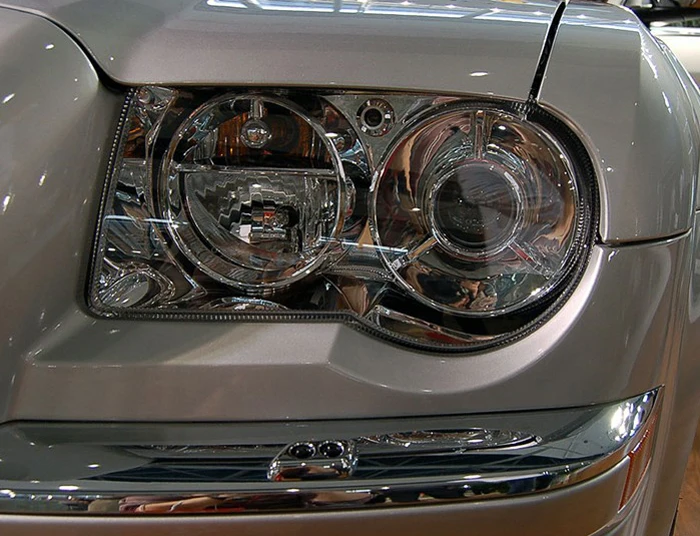 Anzo USA Crystal Chrome Halo Headlights For Chrysler 300 - Pair Of Replacement Headlight Assemblies, Easy Install