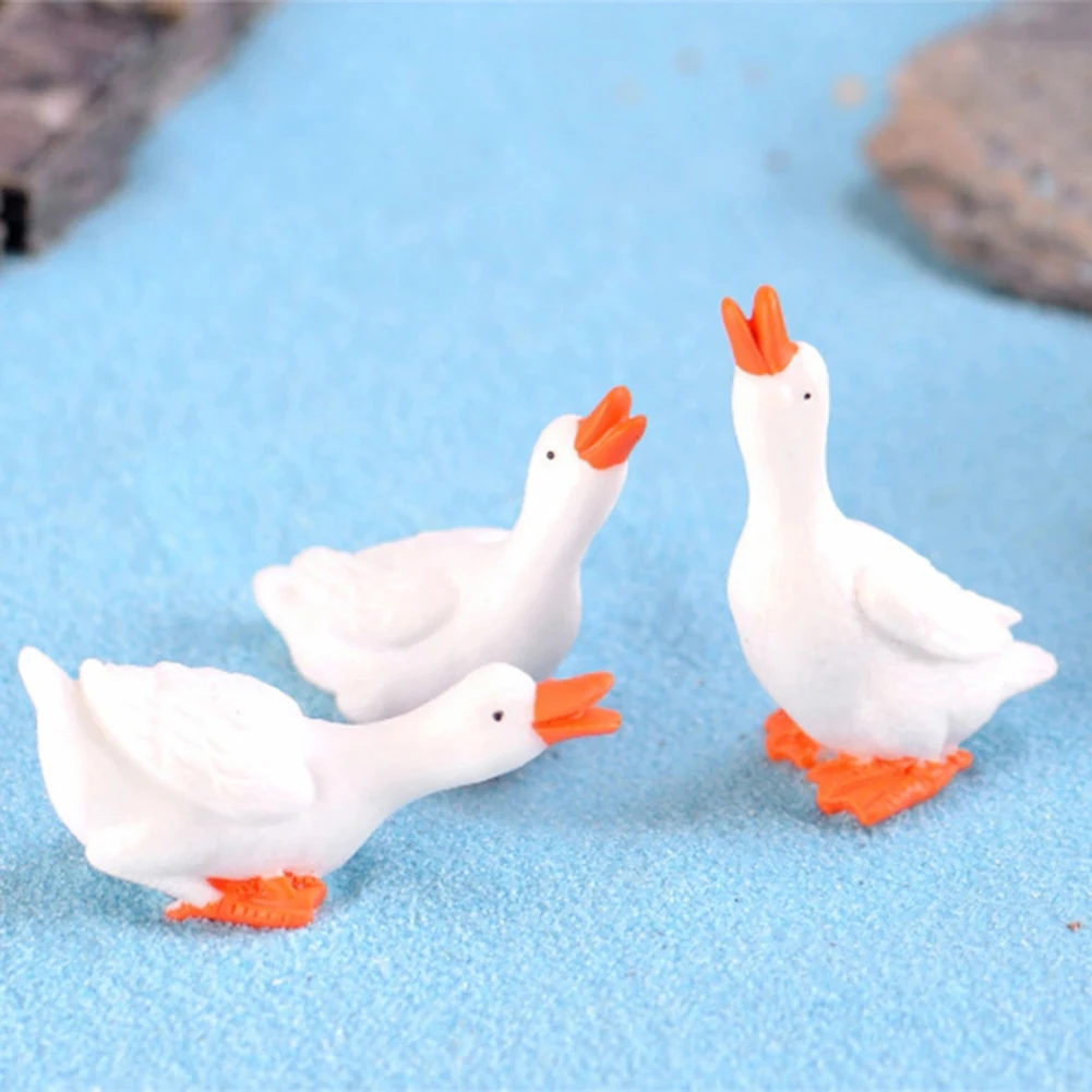 

Geese Figurine Table White Swan 3pcs Accessories Miniature Resin Ornaments Animal Cute Decor Decoration Durable