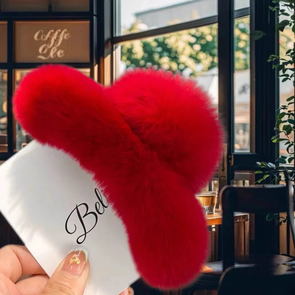 Chinese red (shark clip)