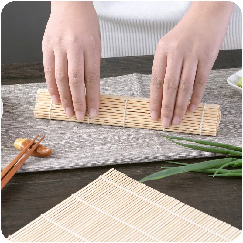 스시 커튼 롤링 매트 스시 스푼 DIY 주먹밥 쌀 롤러 주방 가제 요리 액세서리 대나무 스시 메이커 도구, 1 개