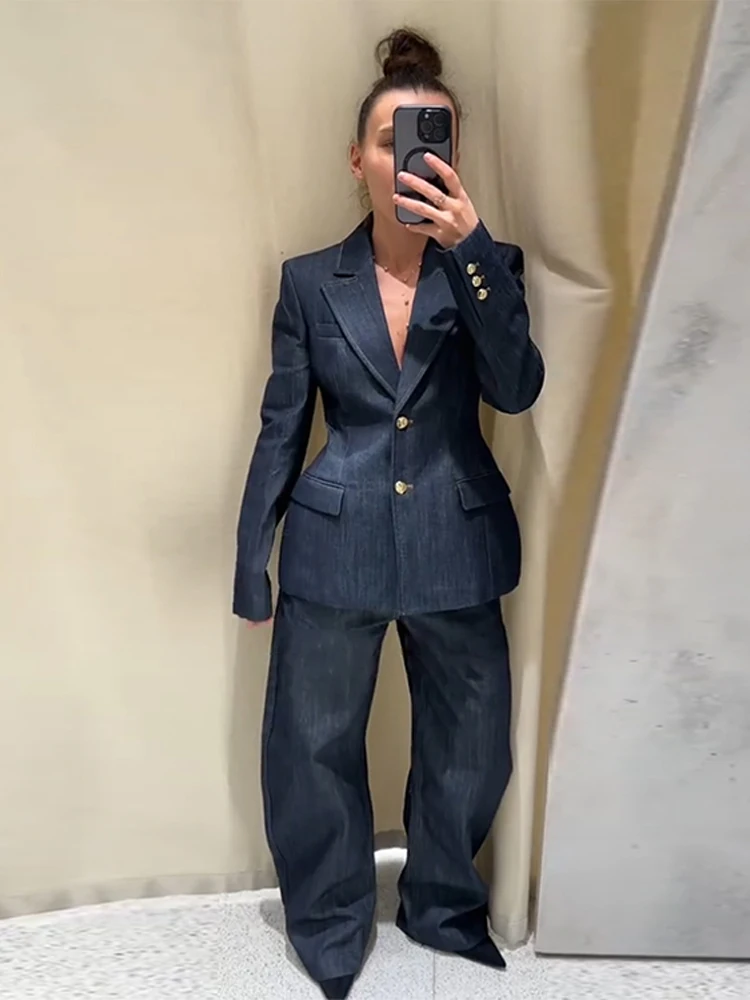 Slide image f41b4a58f53448a981bee6cd3adf1197