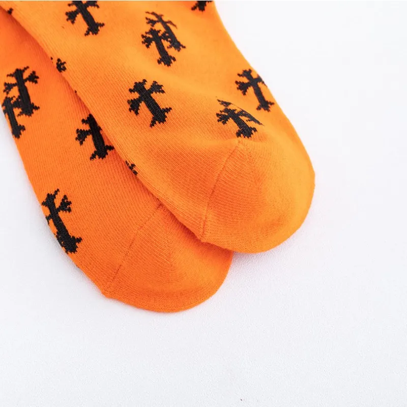 2023 New Korea Harajuku Socks Female Embroidery Cross Sports Casual Socks Fashion Simple Love Pattern Cotton Socks