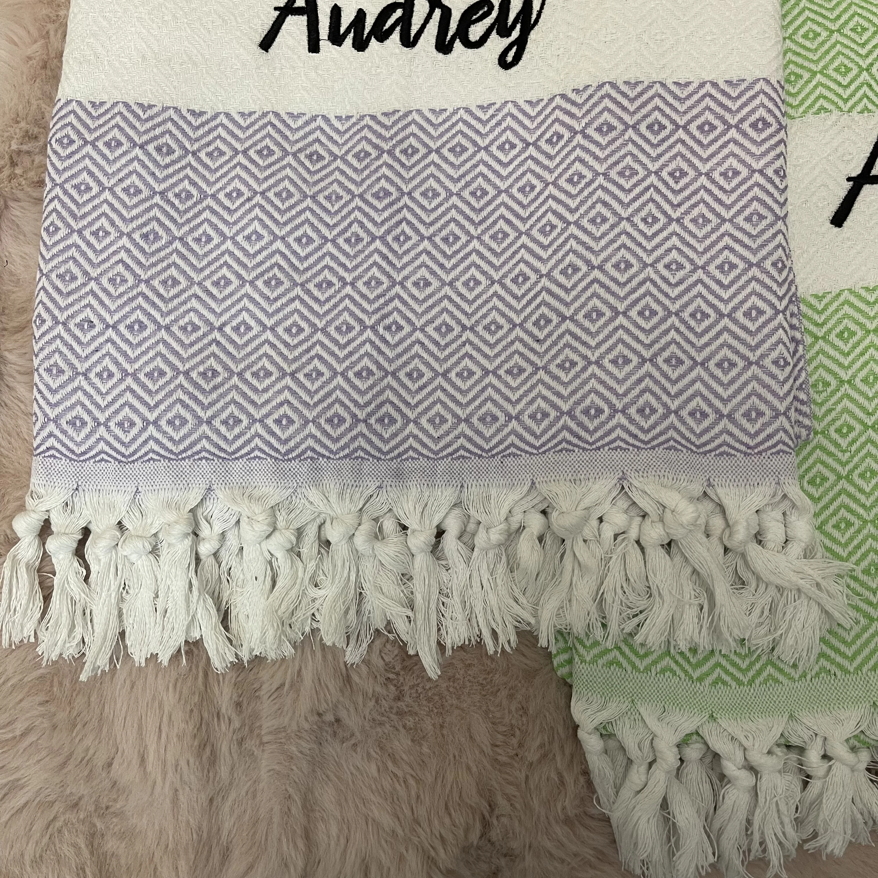 ���� ����Ƽ ��Ƽ ��ġ Ÿ��, ������ �̸�, ����, ��ȥ ���� ����, �̸��� �ִ� ��Ư�� ���� ����, 100x18 cm