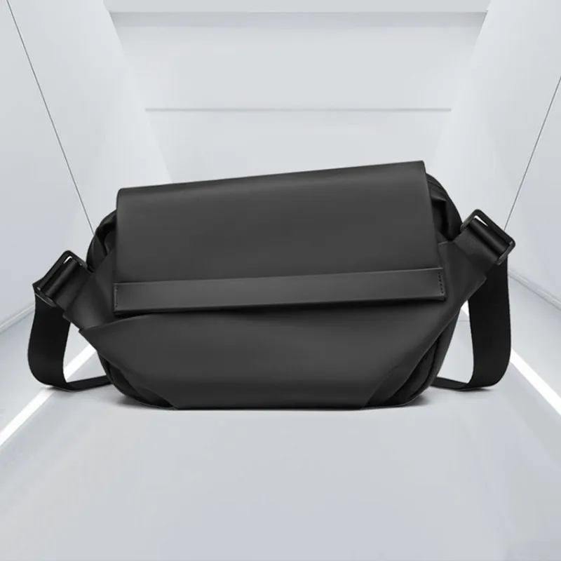 New Men's Waist Bag Niche Simple and Fashionable Single Shoulder Bag Sports Multifunctional Crossbody Bag