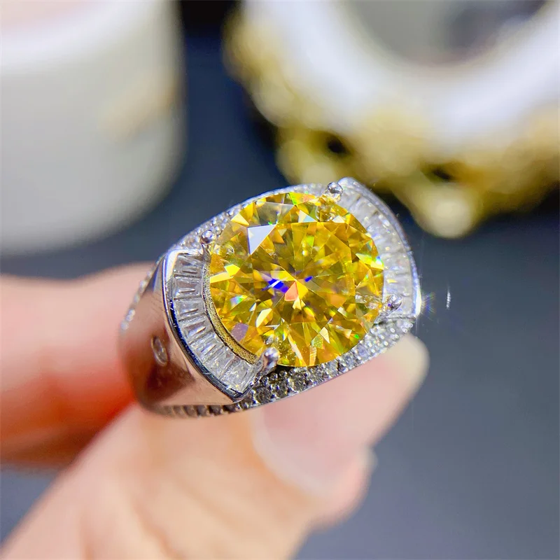 

【M&T】5CT Yellow Moissanite Men's Ring 925 sterling Silver Premium luxury jewelry engagement wedding party birthday Christmas gif