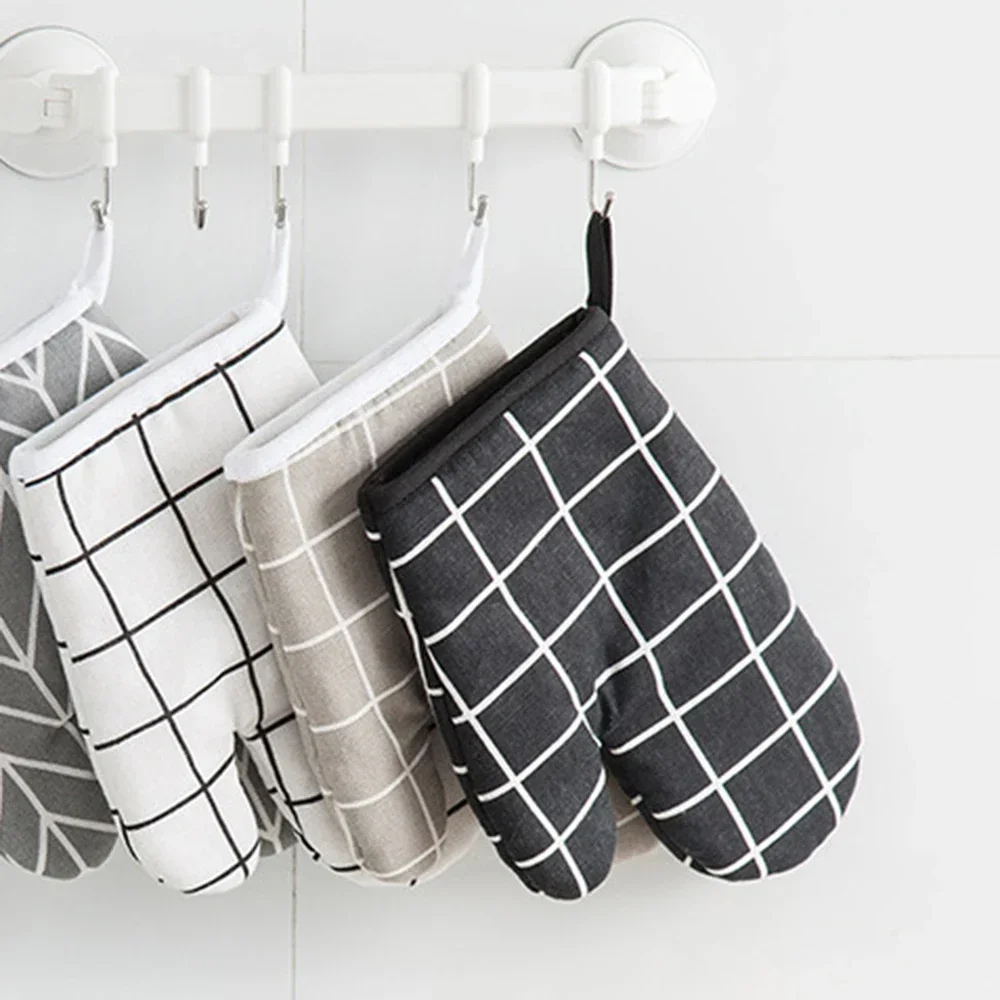 1/2pcs Kitchen Baking Gloves Microwave Oven Gloves High Temperature Resistant And Insulated Gloves Oven Gloves HeatResistant Glo