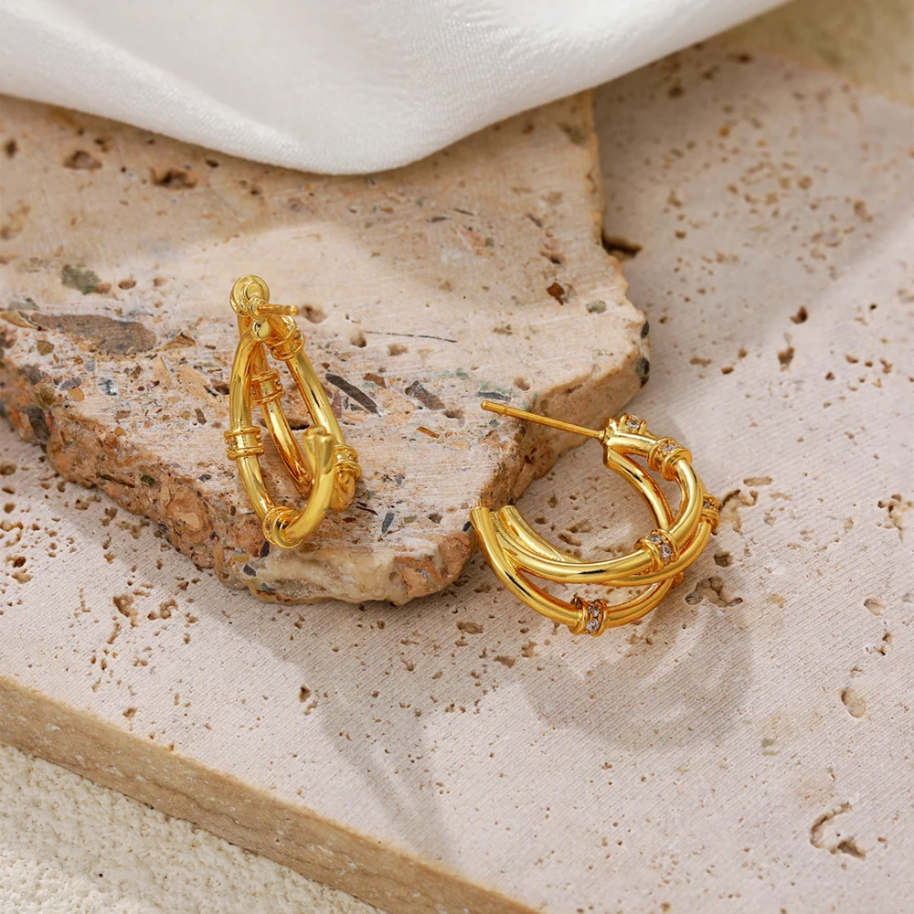 Designer Style Aesthetic Multi Layer C Shape Hoop Earrings Waterproof Zircon Ear Buckles Bridesmaid Gift Everyday Jewelry Joias