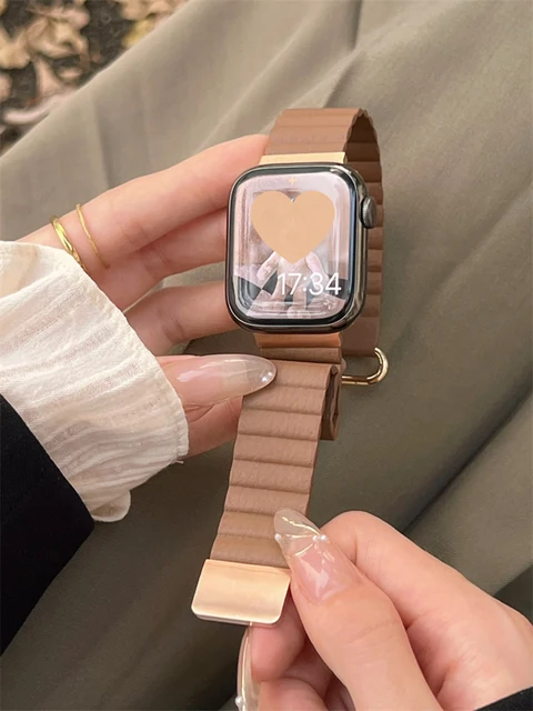 CASETiFY Apple Watch用バンド (42/44/45mm) - ヒョウ革 - シルバー CASETiFY アップルウォッチ用バンド 44&frasl;45mm CASETiFY AppleWatch