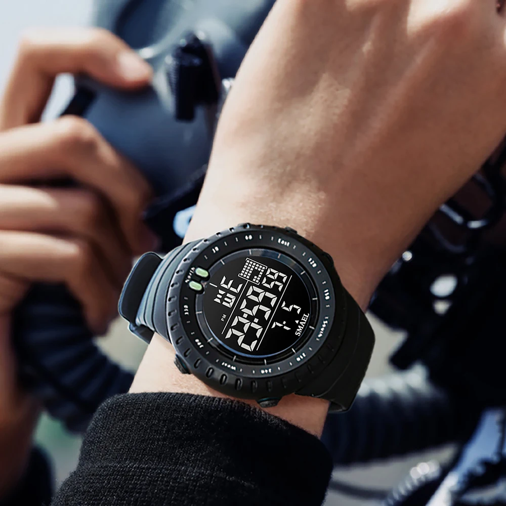 SMAEL Men's Outdoor Sports Waterproof LED Digital Watch