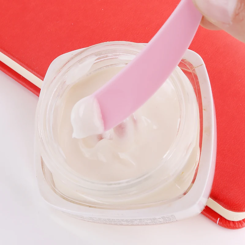 Crescent Spoon Face Cream Spoon Mini Cosmetic Scraper 25pcs