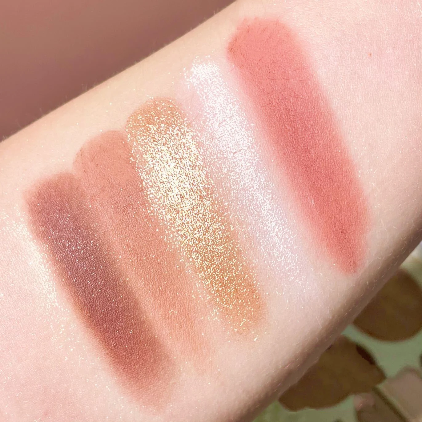 Embossed Angel Eyeshadow Blush Highlight All-in-One Palette Waterproof Long-Lasting Non-Flying Powder Makeup Eyeshadow Palette