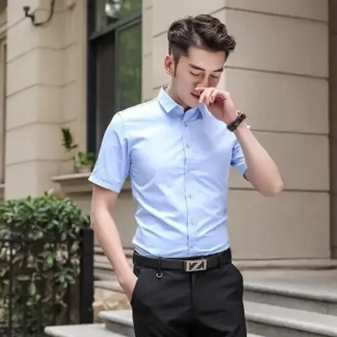 thumbnail image 1 of Camisas para hombre de negocios de manga corta Camisa de hombre de gran tamaño Ropa de verano con cuello Venta Ropa popular coreana Trendyol Regular, 1 of 5
