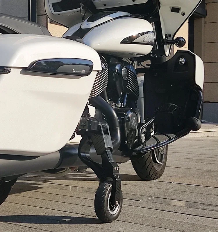 Modified motorcycle g*lden wing auxiliary wheel Indi*n B*W R18 K16 parking start stop rack 3