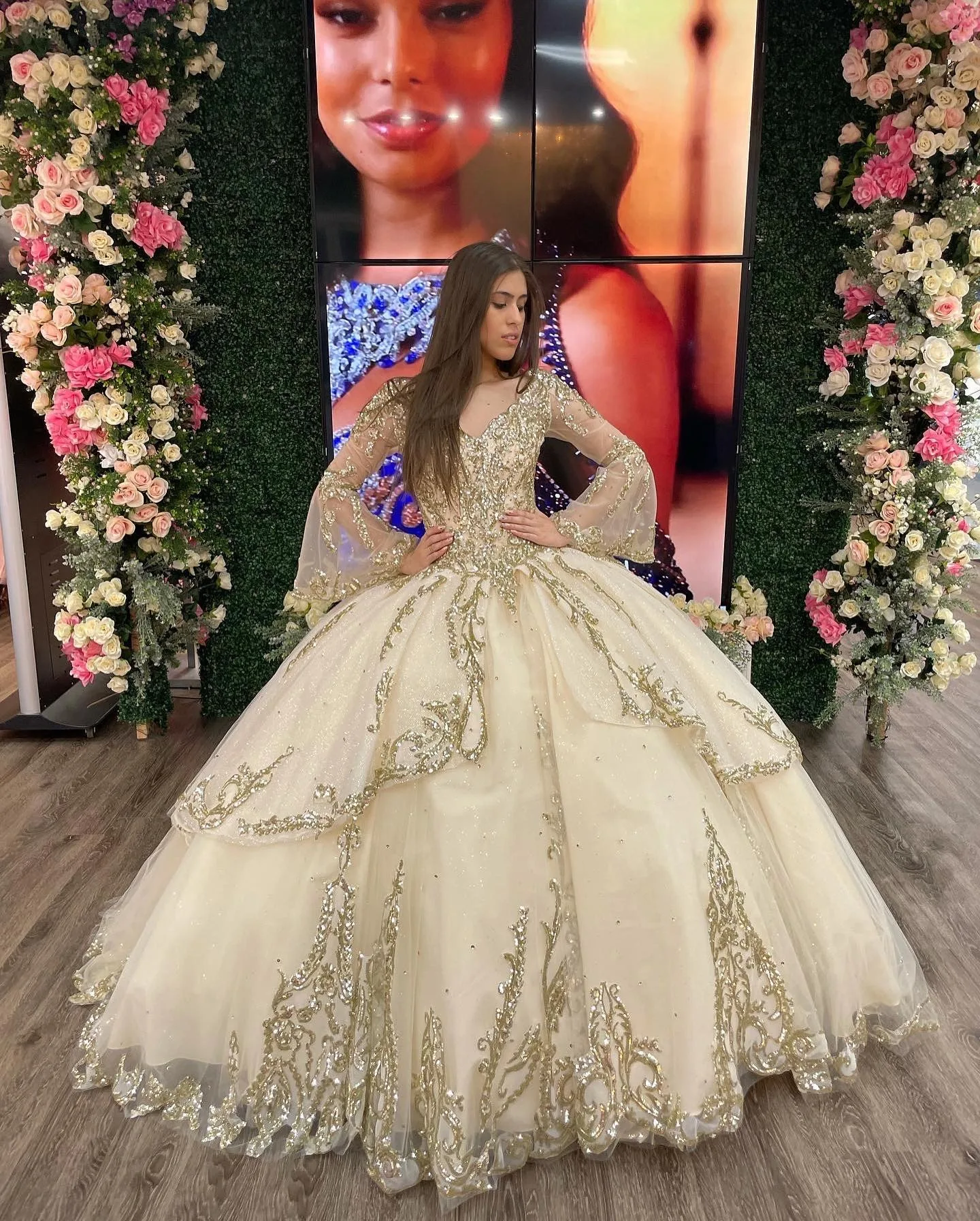 Vestidos De 15 Quincea&ntilde;era Tulle Sequins Quinceanera Dresses for Women Long Sleeves Sweet 16 Ball Gown Prom Dresses Long