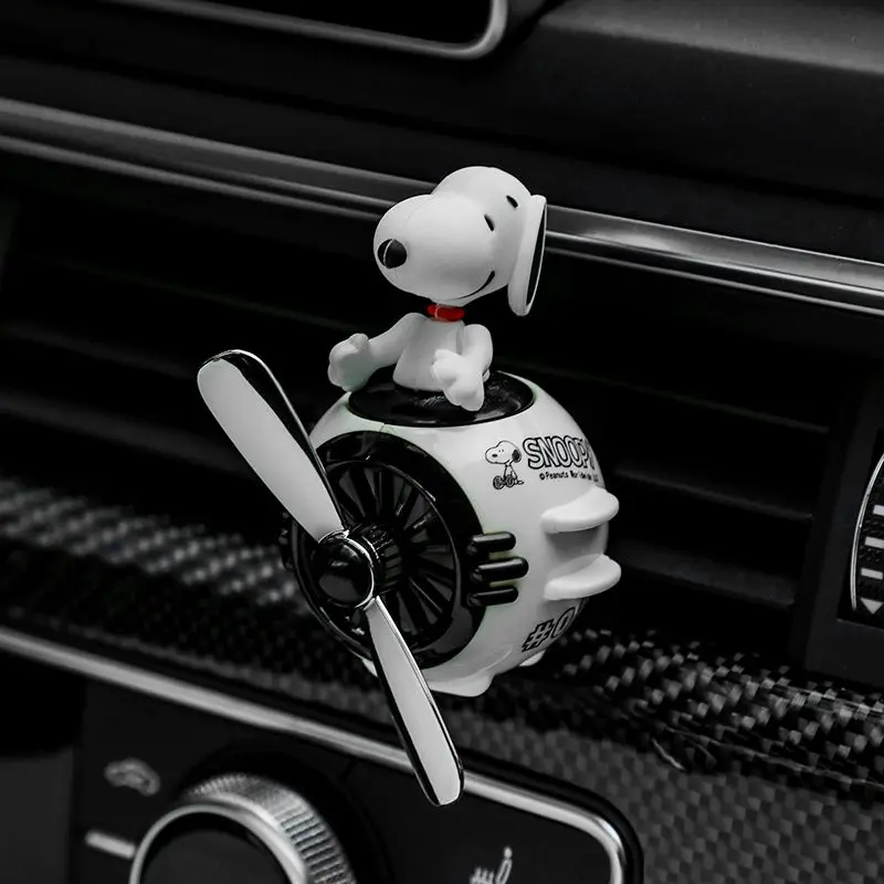 Snoopy Auto Perfume Mini Air Outlet Solid Fragrance Decoration Diffuse  Aircraft Gadget Car Decor Accessories Hanging