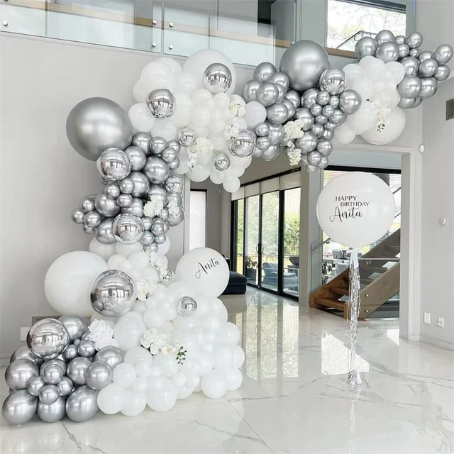 Arche de Ballons – Blanc et métallique or (Lot de 104 ballons