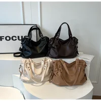 Femme Hobo sac à main grande capacité sacs à bandoulière grand style sac fourre-tout dames en cuir souple Hobos sacs de messager femmes Сумочки 5