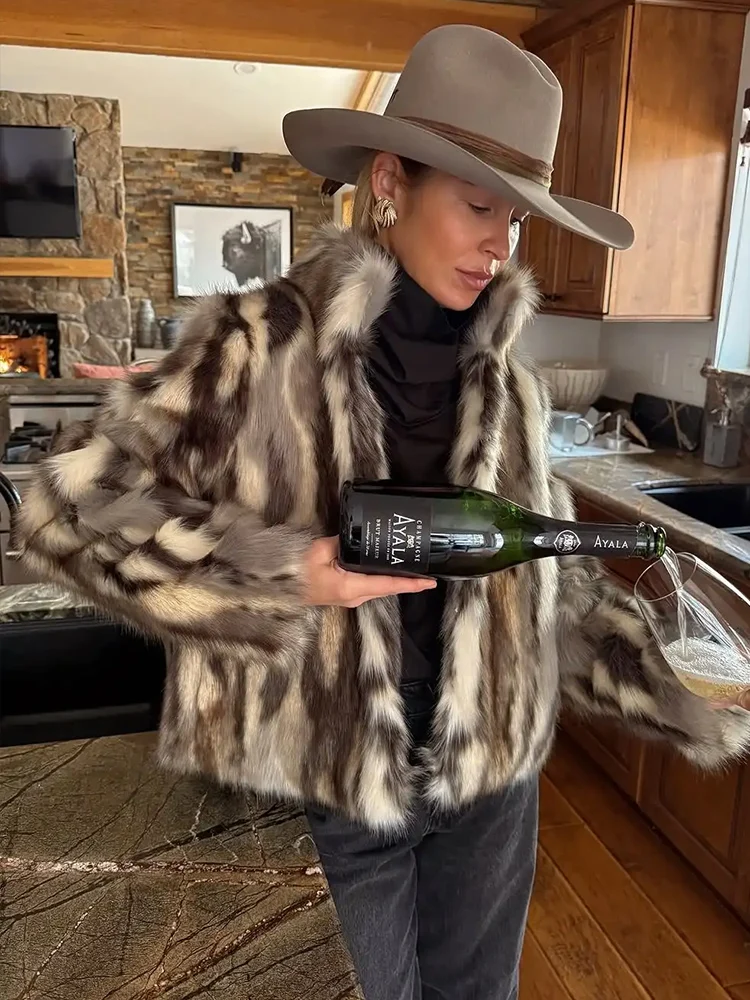 Women Elegant Faux Fur Jacket Autumn Winter Thick Warm Furry Short Coats Fashion Ladies Clothing High Street New Outerwears ﻿