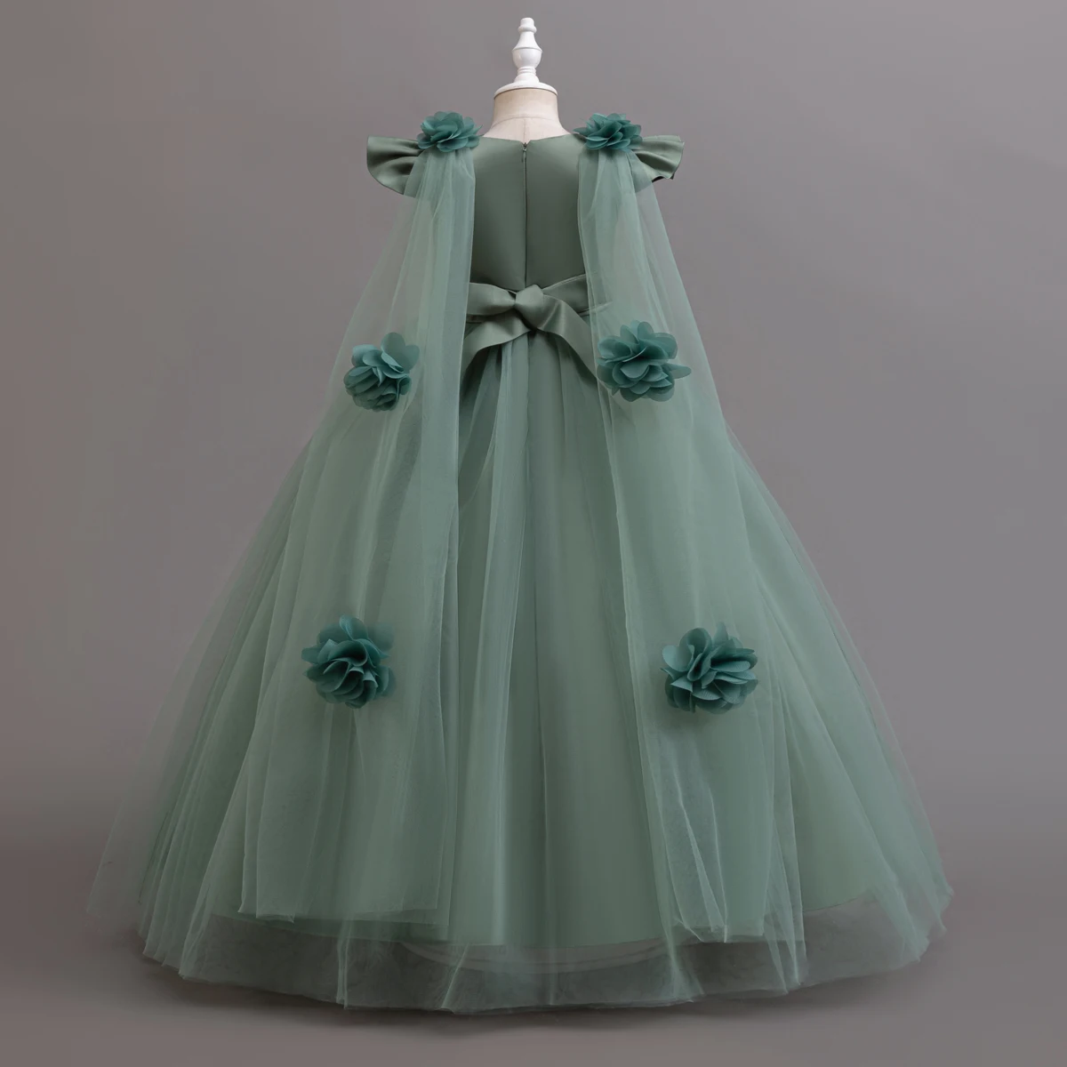 green emerald velvet dress Amazon.com: Dressy Daisy Girls' Sequin Wedding Flower Girls Tulle Dresses  Pageant Gown Special Occasion Fancy Party Outfit Size 5 Green 428: Clothing,  Shoes & Jewelry main image 0