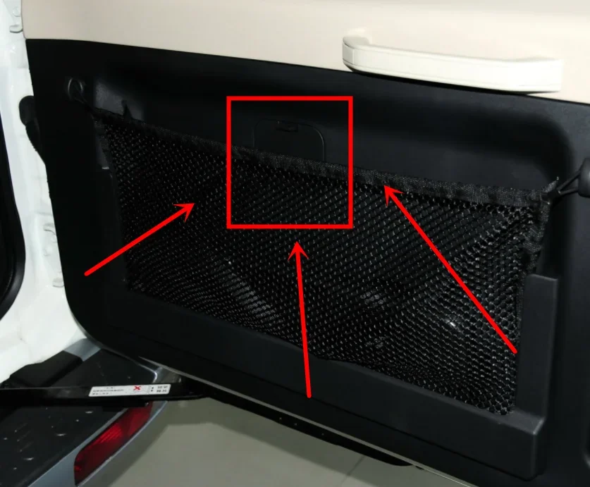 1 Pcs Tail Door Board for Pajero V70 MR456472 Tools Interior Cover for Montero V90 MR456472 Decoration Cap for Shogun V60 V80